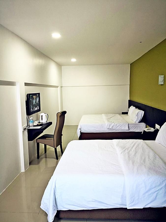 Comfort Inn Sibu Extérieur photo