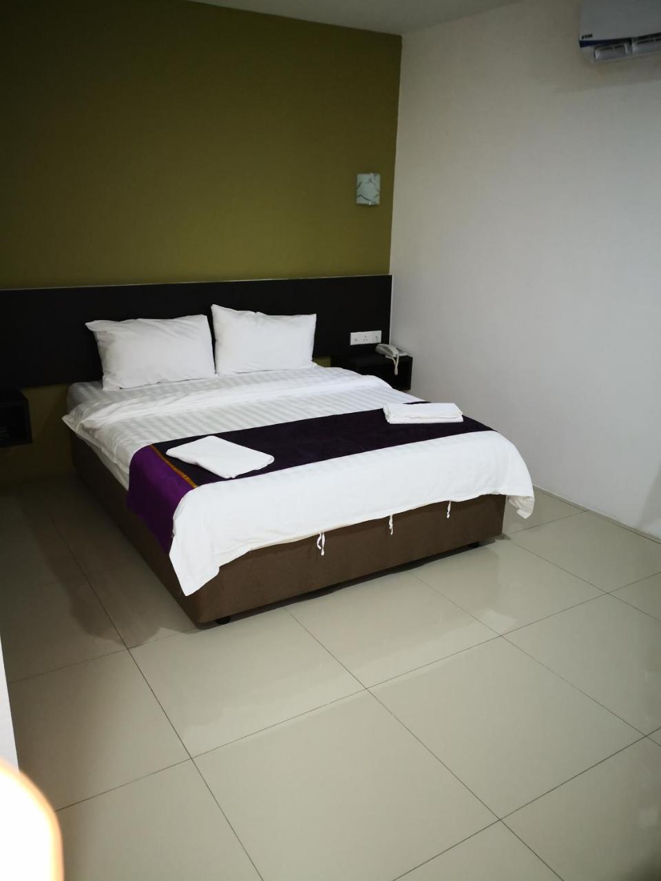 Comfort Inn Sibu Extérieur photo